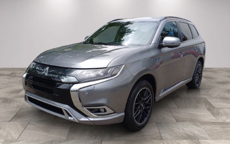 Mitsubishi Outlander PHEV Spirit